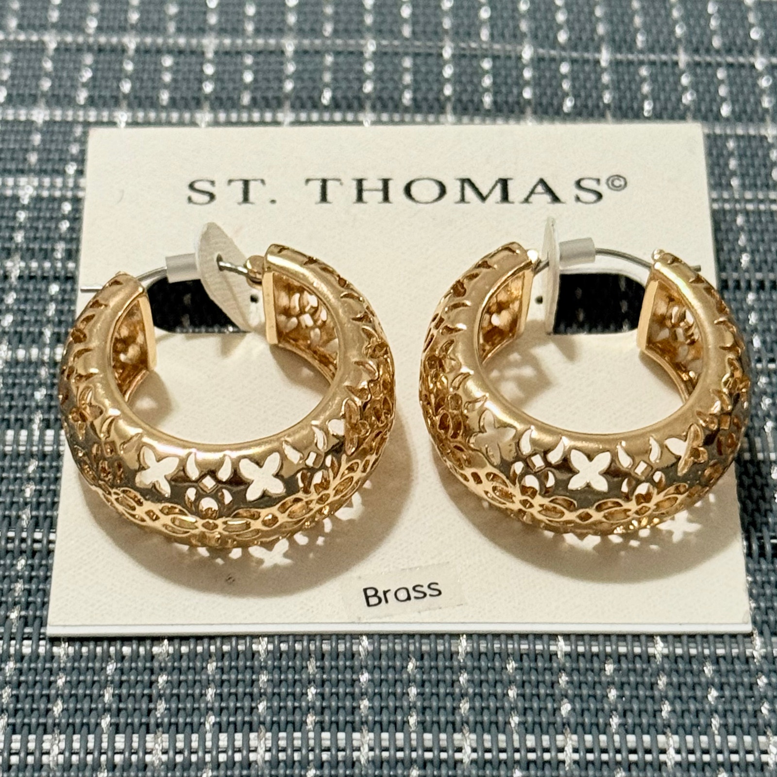 New | St. Thomas | Gold Flower Filigree Cot Out Hoop Earrings